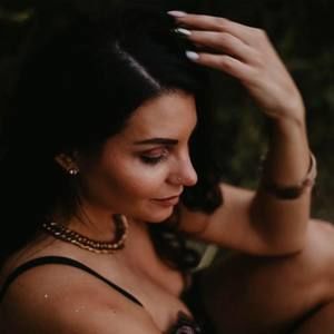 Meet your Posher, Tasha